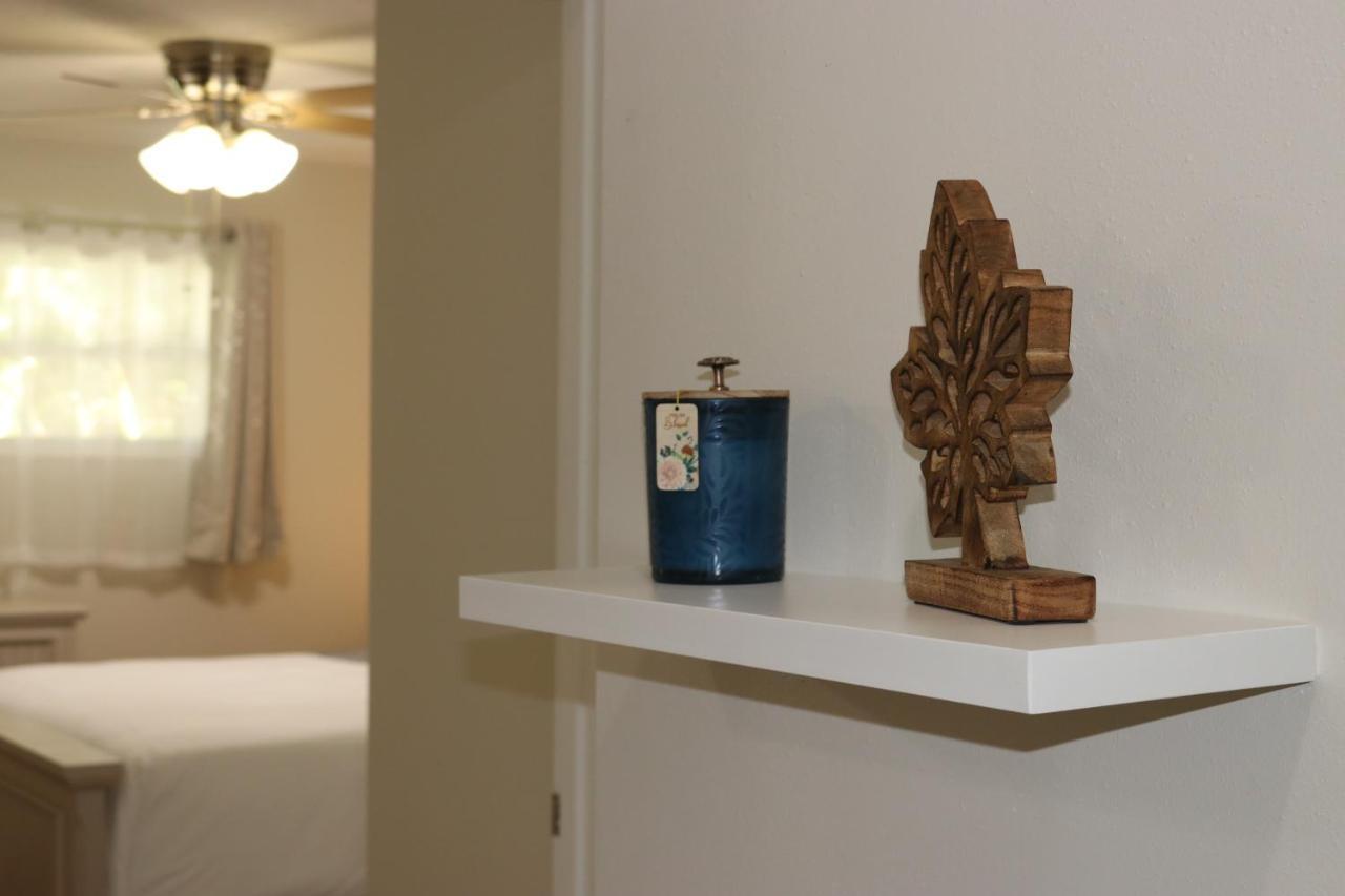 Hidden Sapphire-Apartment With Kitchen And Laundry Lakeland Exteriör bild